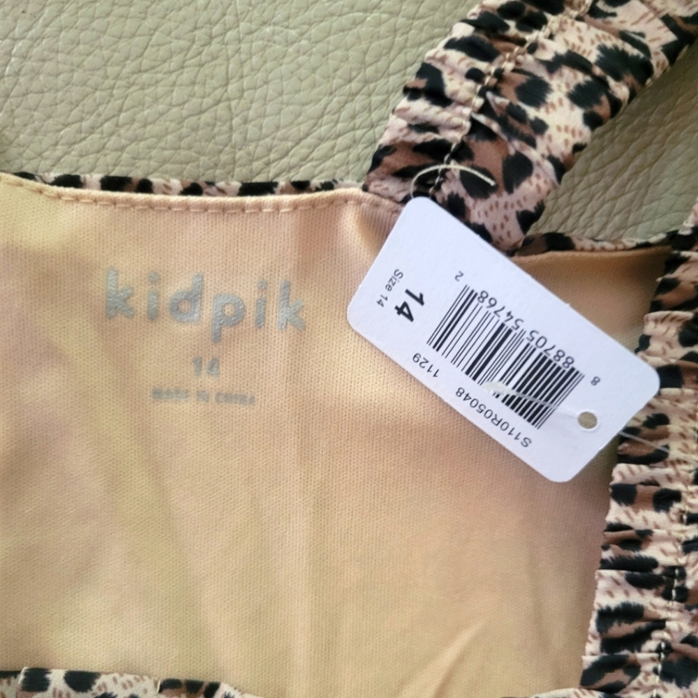 Girl, dress leopard print